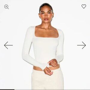 SKIMS Cotton Jersey Long Sleeve Scoop Neck T Shirt Womens Medium Marble Top NWT